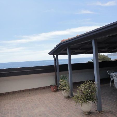Appartamento Sul Mare Acireale Exterior foto
